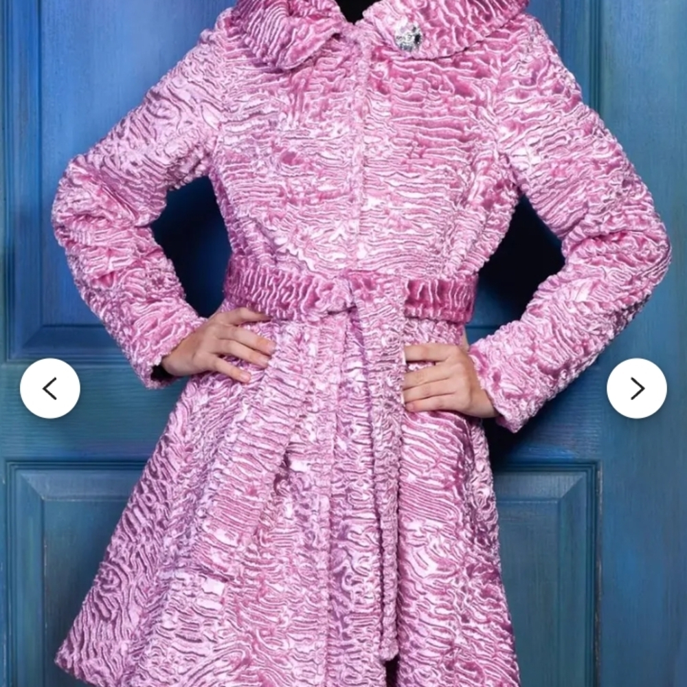 Chic Pink Textured Coat